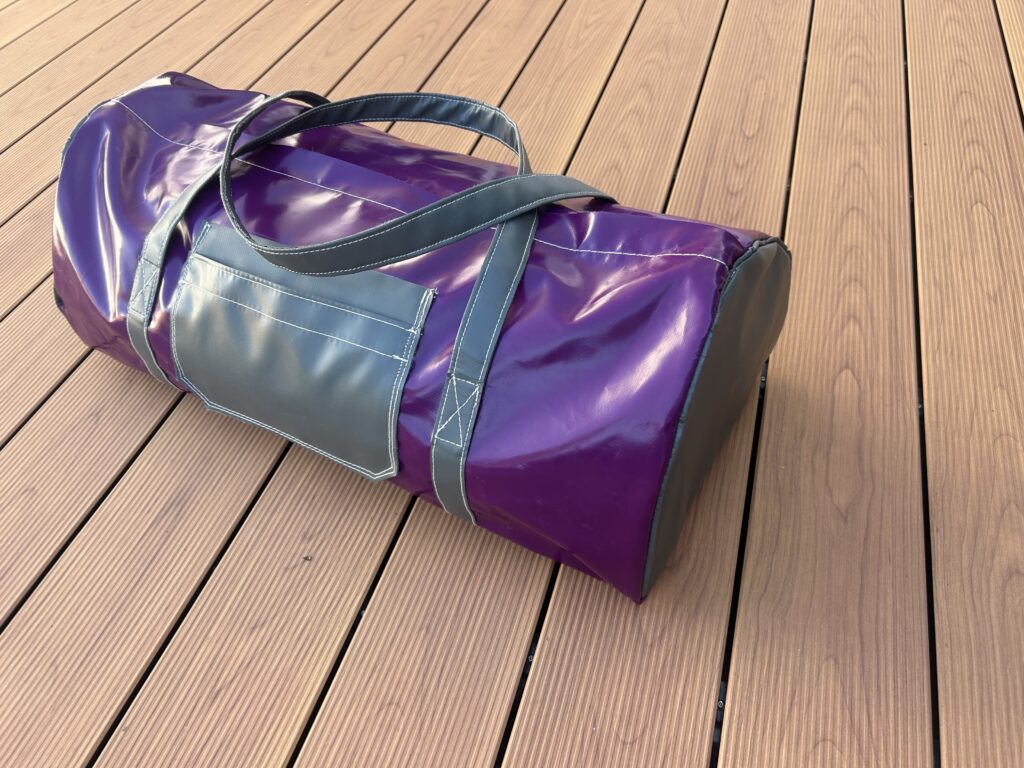 Sac upcycling résistant en bâche