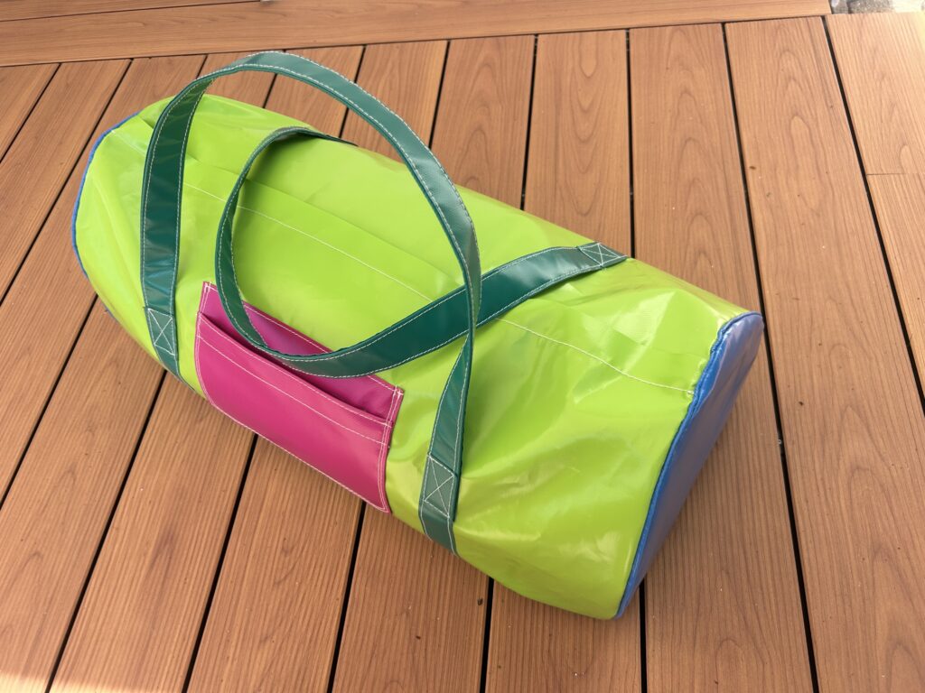 Sac upcycling résistant en bâche